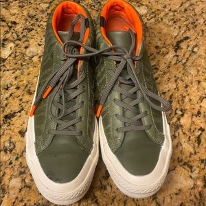 Converse All Star High top shoes in olive green